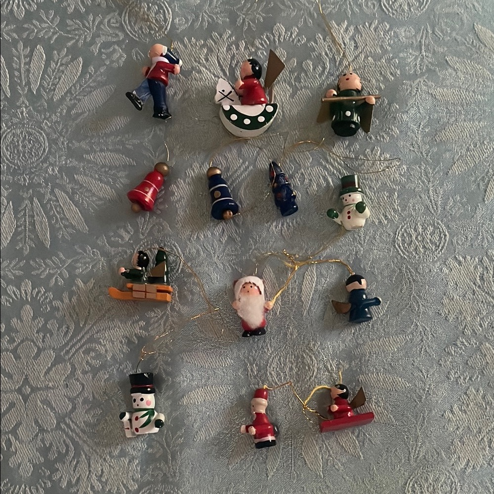 Vintage Christmas Ornament Set